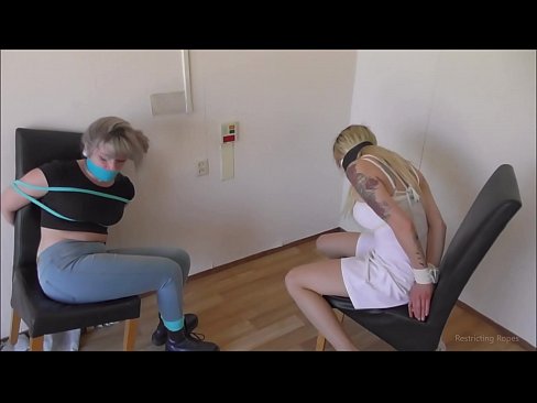 ❤️ Závislá / zviazaná a s roubíkom / dievča v núdzi ❤ Domáce porno na sk.newsexxxx.ru